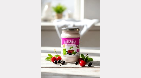 Лунинецкий МЗ представляет инновационный йогурт «А2» с нежным вкусом вишни, смородины и мяты